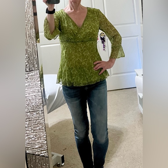 NWT - Faded Glory Blouse - SMALL - Lime Green - Picture 2 of 10